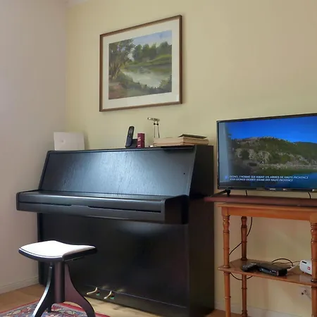 شقة _ Uns Luett Hus Kamminke