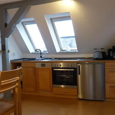 شقة _ Uns Luett Hus