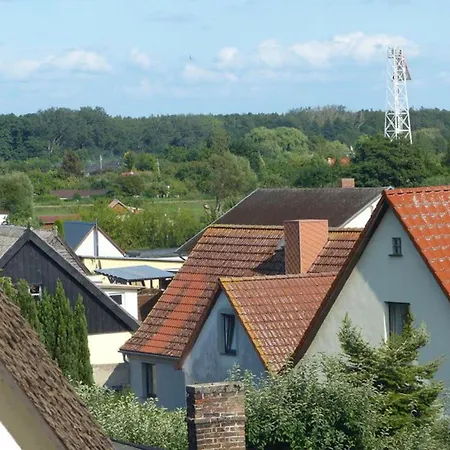 شقة _ Uns Luett Hus *