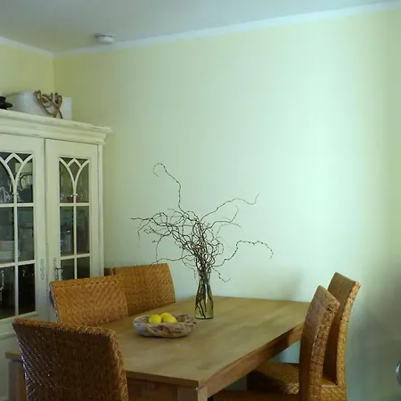 _ Uns Luett Hus شقة Kamminke