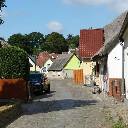 _ Uns Luett Hus Апартаменты Kamminke