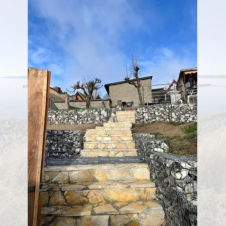 _ Uns Luett Hus * Kamminke
