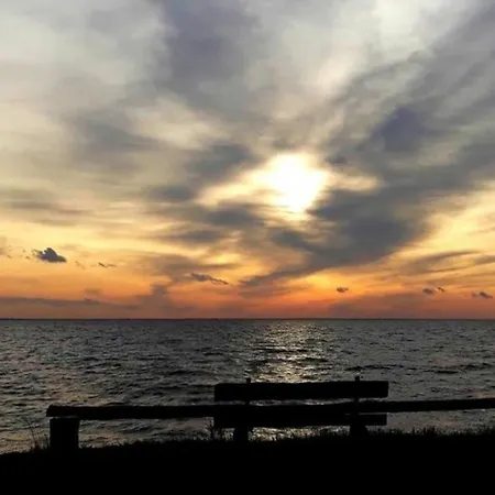 _ Uns Luett Hus Kamminke