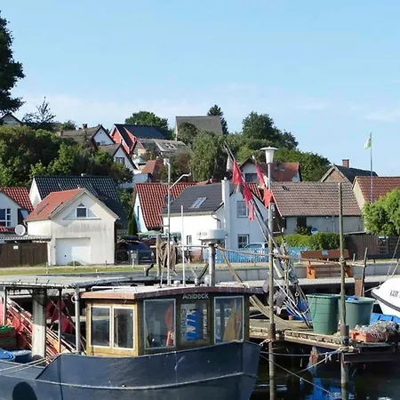 _ Uns Luett Hus شقة *